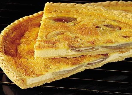 Tarte aux échalotes et au parmesan