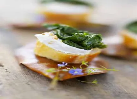 Tartines aux épinards