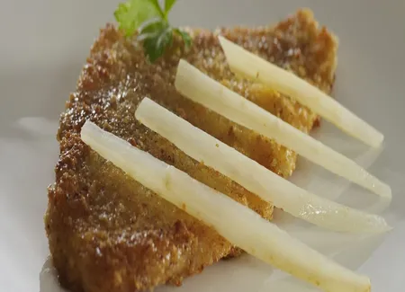 Carrelet pané, spaghettis de salsifis