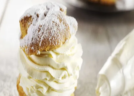 Choux chantilly