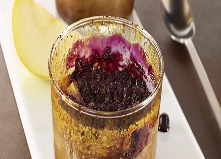Clafoutis aux poires et cassis sans gluten