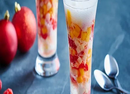 Coupe fruits exotiques au champagne