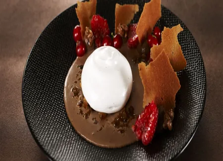 Crème de chocolat, granité de café, espuma de vanille tahiti