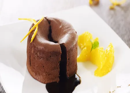 Croquant coulant au chocolat amer et salade d'orange