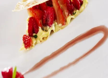 Feuillantine aux fruits rouges – cumin basilic