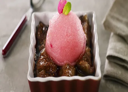 Figues rôties au vin