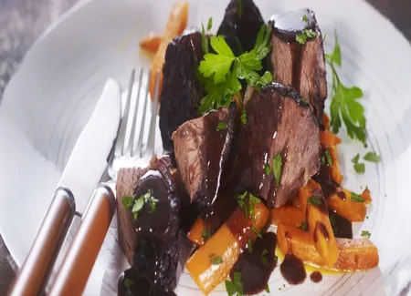 Joues braisées au vin rouge