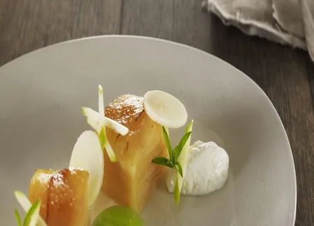 Mille-feuille de pomme confite, déclinaison de granny et faisselle rians