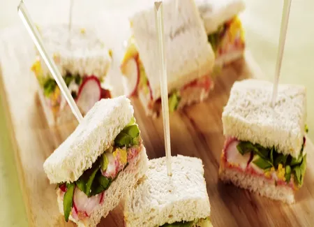 Mini-sandwichs au tarama