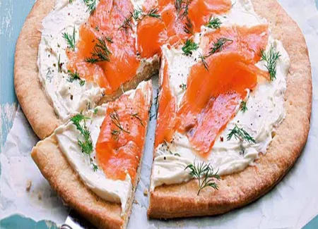 Pizza au saumon fumé