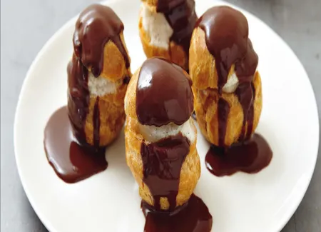 Profiteroles