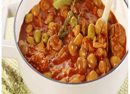 Sauté de veau aux olives vertes