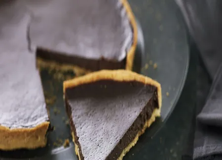 Tarte au chocolat tiède