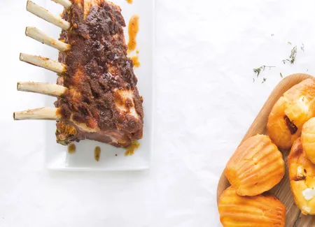 Carré d’agneau en croûte de pain d’épices