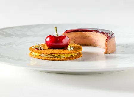 Le marbré de foie gras de canard en fine gelée de porto rouge