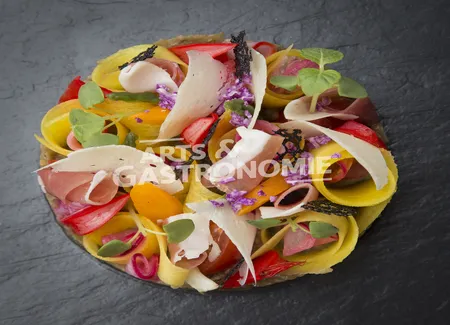 Pickles, meli-melo de légumes croquants et jambon du morvan