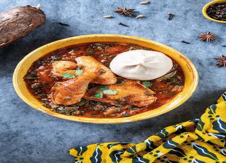 Ragout de poulet gbotemi et foufou vache qui rit