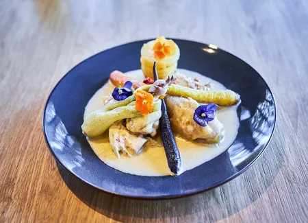 Poularde de bresse à la crème