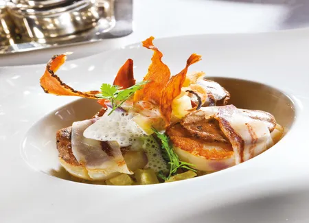Noix de saint-jacques et cochon noir de bigorre