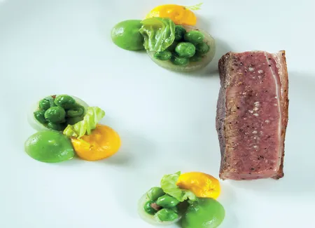 Agneau de lait de lozère fumé au foin de crau