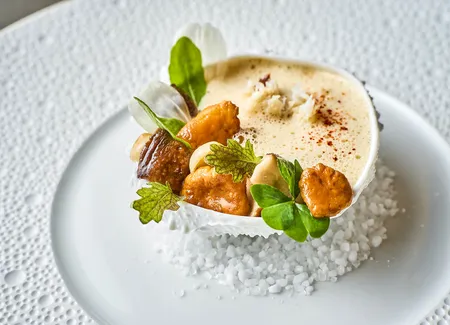 Araignée de mer, gelée de petits pois