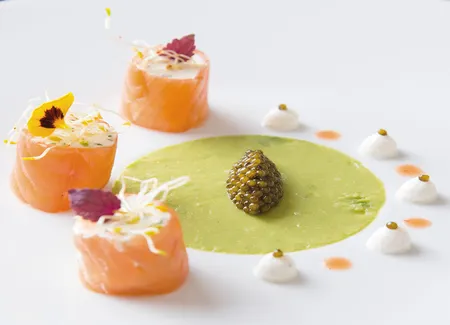 Cannelloni de saumon fumé au délice de pommard