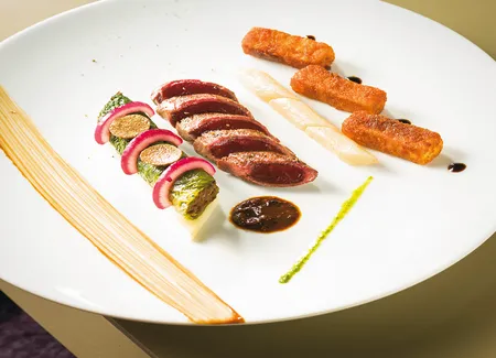 Filet de lièvre cuit rosé