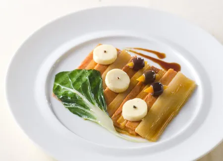 Flanchet de veau de corrèze, blettes au jus et aux olives noires
