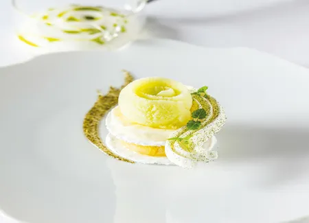 Meringue poudrée aux herbes