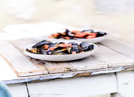 Moules tomate & piment d’espelette