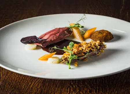 Pigeon ramier aux légumes d’hiver