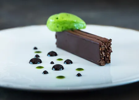 Chocolat, cassis, persil