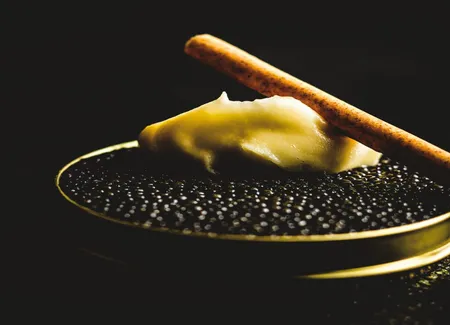 Caviar de sologne, pommes de terre ratte fumées au haddock