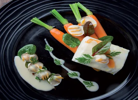Turbot cuit au naturel, carottes au miel