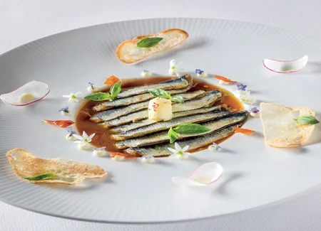 Sardines en escabèche, pommes de terre nouvelles