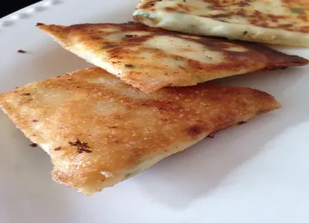 Bricks au fromage et à la ciboulette