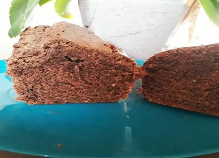 Gâteau au chocolat râpé et noix de coco