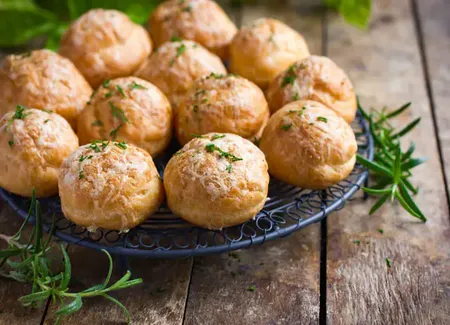 Gougères au fromage au monsieur cuisine