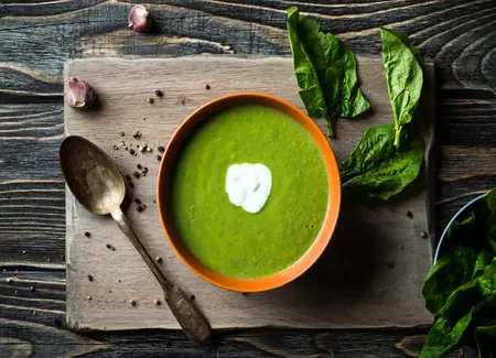 Soupe aux épinards au companion