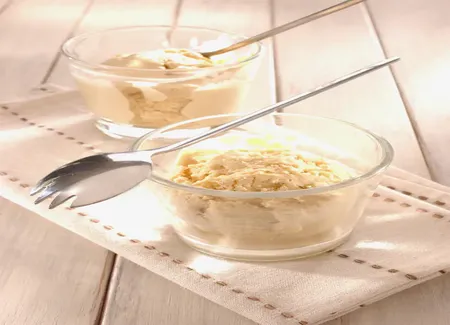 Mousse de petits-suisses au café