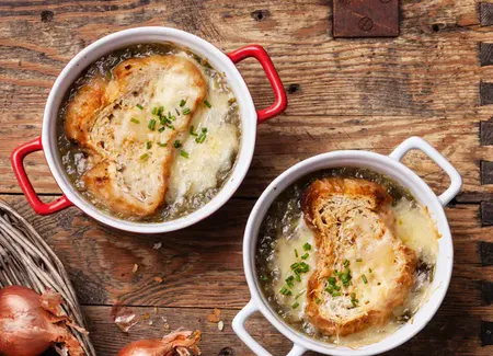 Soupe à l'oignon au cooking chef