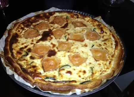 Quiche ricotta, chèvre, courgettes