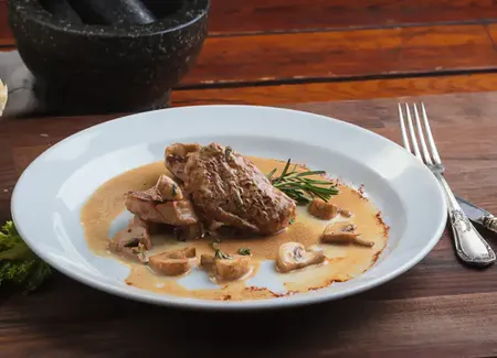 Rôti de veau en cocotte aux champignons au cookeo