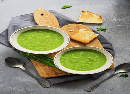 Crème d'asperges en verrines au monsieur cuisine