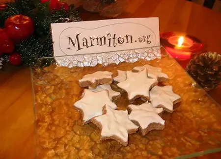 Etoiles glacées de noël