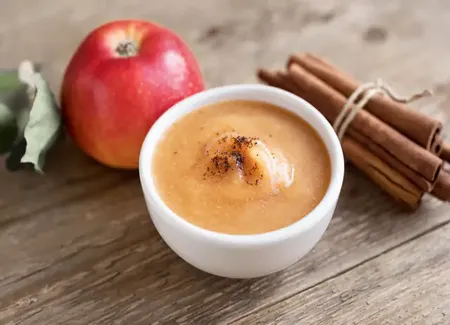 Compote de pommes toute simple au cooking chef