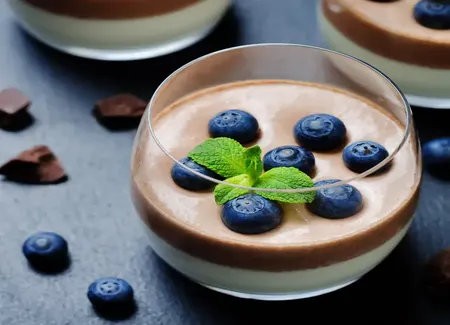 Panna cotta duo de chocolats au cooking chef