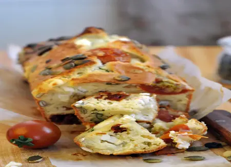 Gâteau aux tomates confites et mozzarella au monsieur cuisine