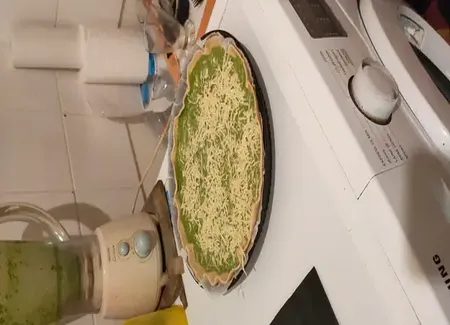 Tarte mousseuse aux épinards frais