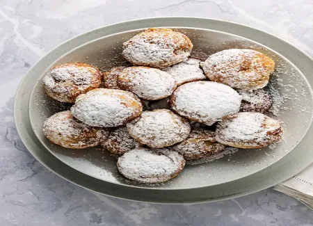 Beignets aux pommes et au rhum